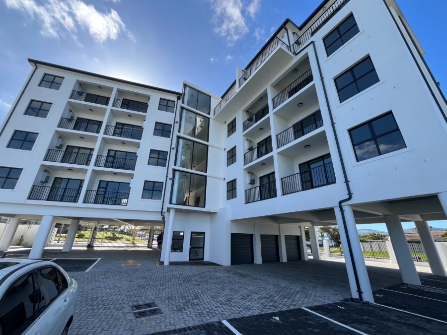 2 Bedroom Property for Sale in Flamingo Vlei Western Cape